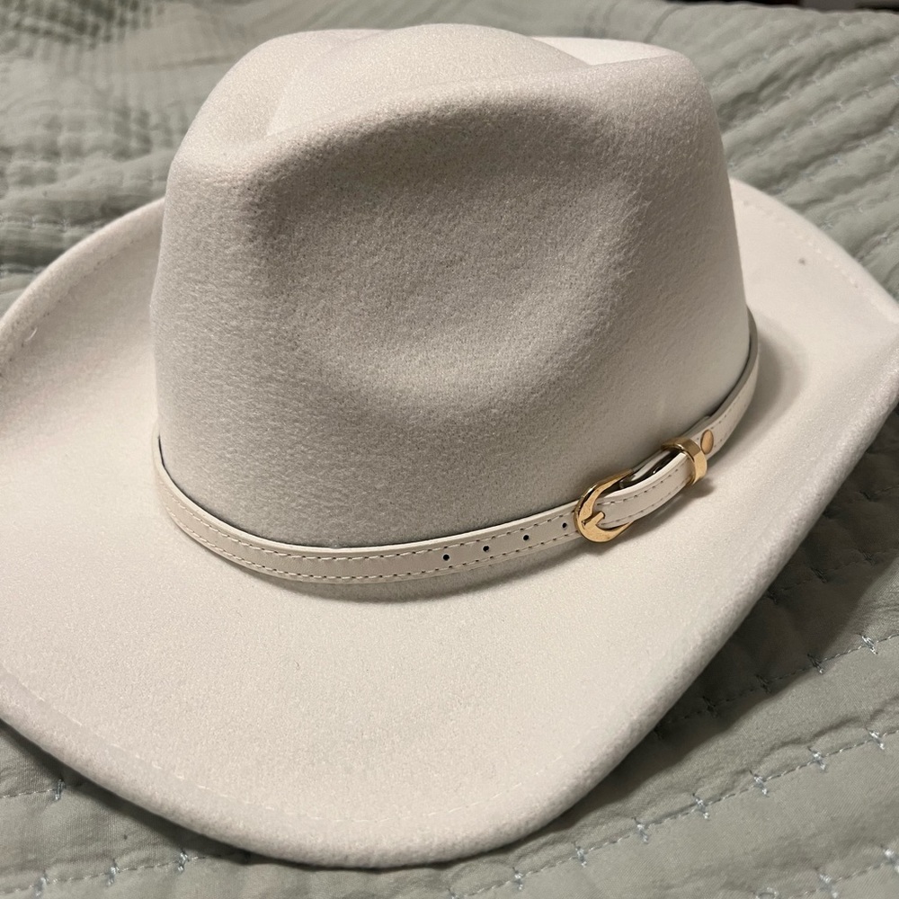 White Cowboy Hat